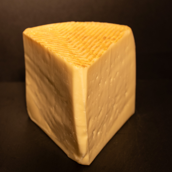 Queso Semicurado Iruki