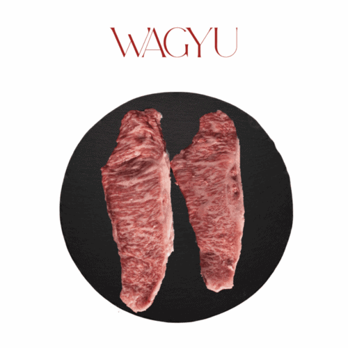 Jugosidad de carne wagyu en presentación de alta calidad para degustación gourmet.