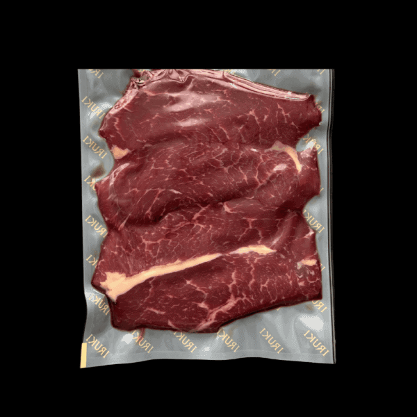 Filete de carne de vacuno de alta calidad envasado al vacío para consumo artesanal y gourmet.